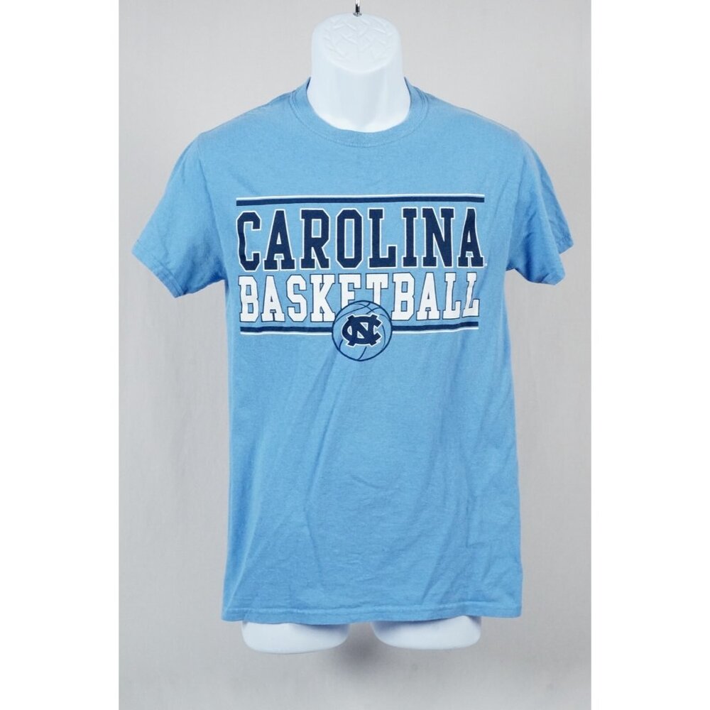 North Carolina Tar Heels Basketball Men's Small Blue Gildan Cotton T-shirt